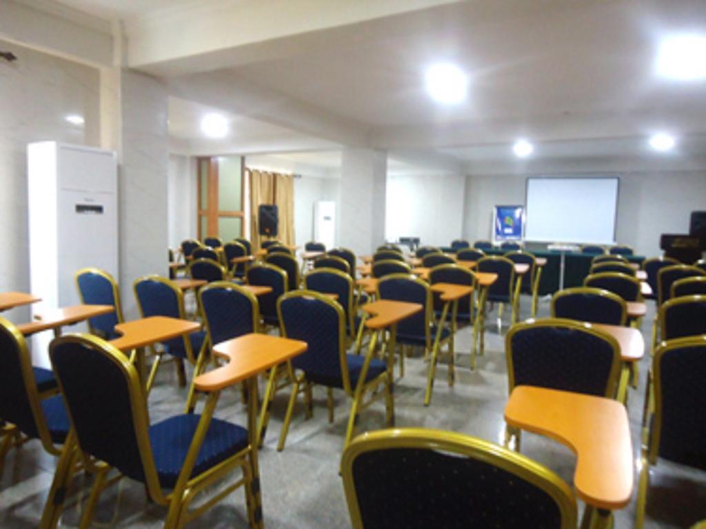 Sunset Hotel Kumasi Bagian luar foto