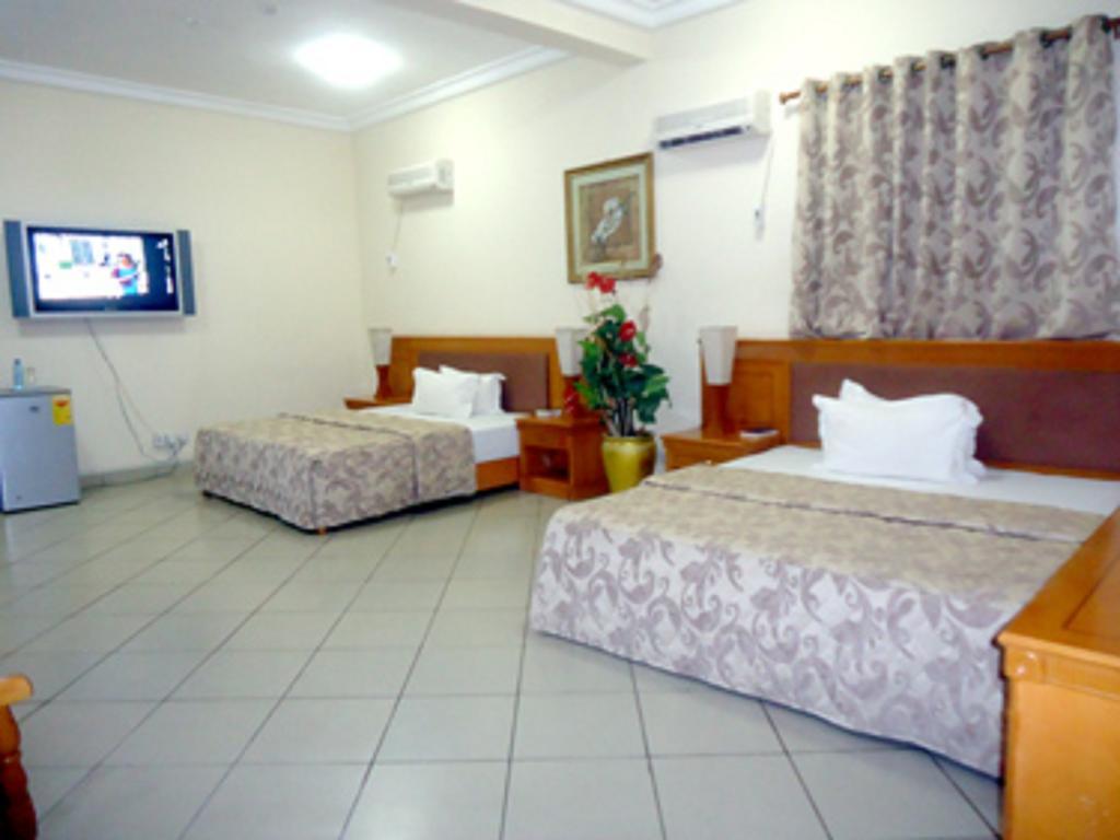 Sunset Hotel Kumasi Ruang foto
